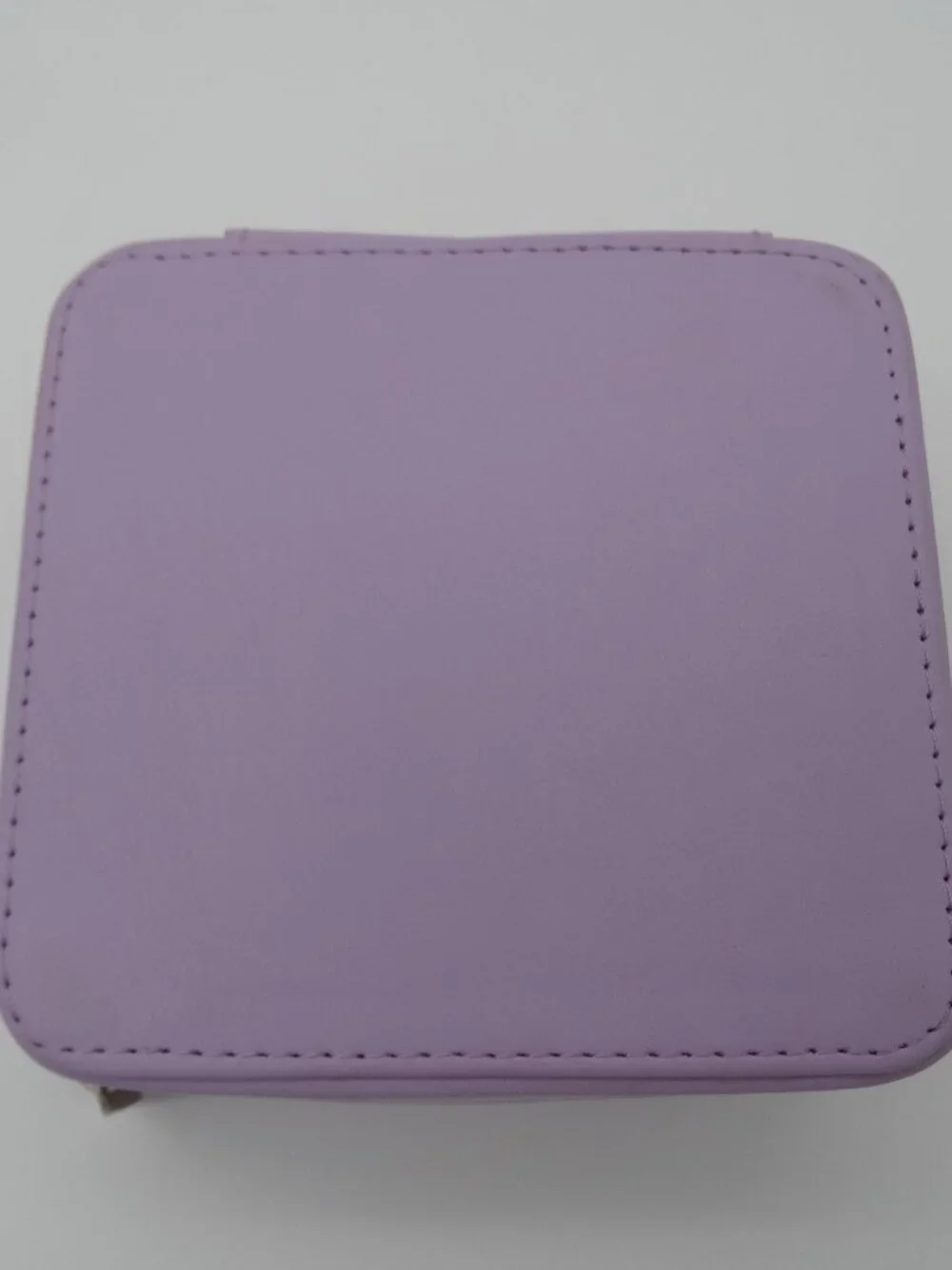 Clinique Lavender Travel Jewelry Zip Around Fabric Lined Square Case